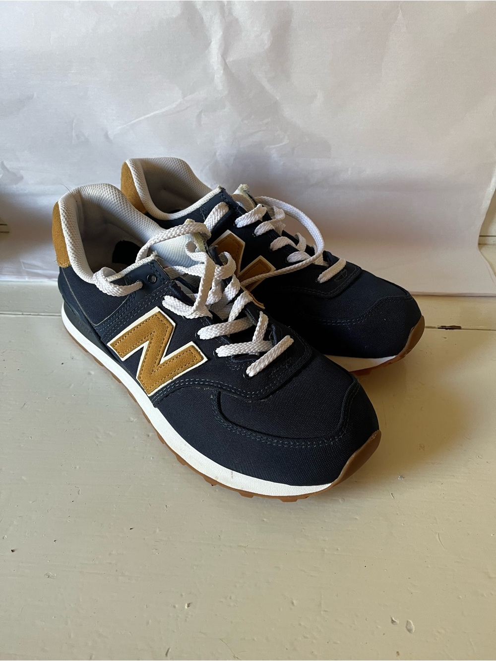 New Balance Men's Navy and Tan Lace-Up Sneakers